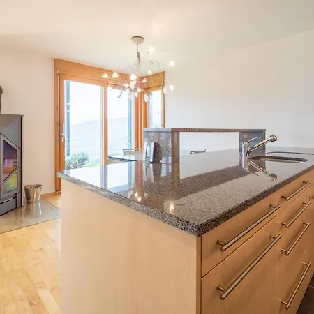 Casa Mundaun Апартаменты